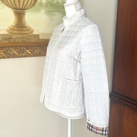 Burberry Womens White Jacket Size 6 - Picture 7 of 7